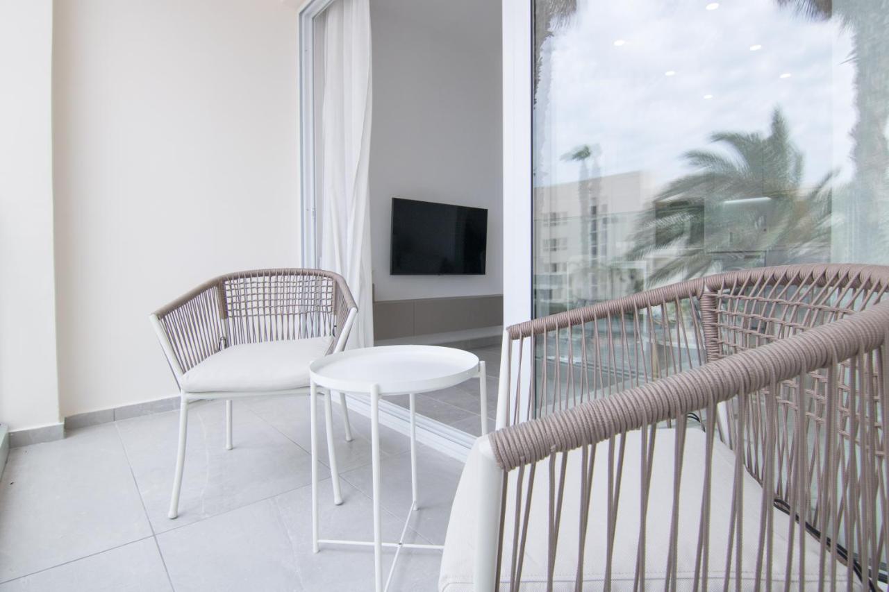 Апартаменты Phaedrus Living Seaview Modern Flat Limnaria 134 Пафос Экстерьер фото